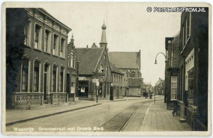 ansichtkaart: Waalwijk, Grootestraat met Groote Kerk