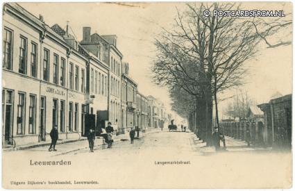 ansichtkaart: Leeuwarden, Langemarktstraat. Logement 'Phoenix'