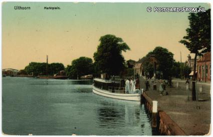 ansichtkaart: Uithoorn, Marktplein