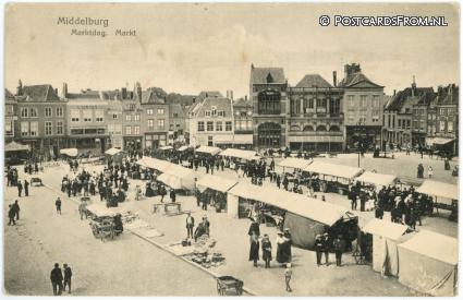 ansichtkaart: Middelburg, Marktdag. Markt