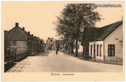 ansichtkaart: Workum, Stationsstraat