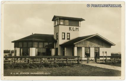 ansichtkaart: Burgh-Haamstede, Haamstede. K.L.M. Station