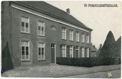 ansichtkaart: Wouw, R.K. Vacantie-Koloniehuis Heerle-Wouw