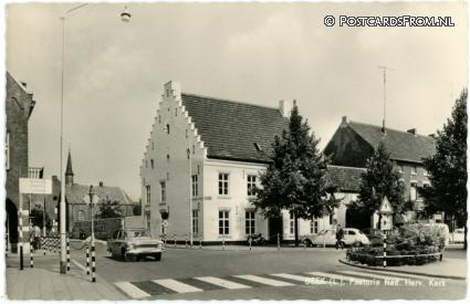 ansichtkaart: Beek LB, Pastorie Ned. Herv. Kerk