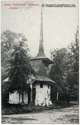 ansichtkaart: Nijmegen, Klein Zwitserland, Kerkje