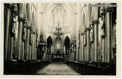 ansichtkaart: Veghel, Interieur R.K. Kerk