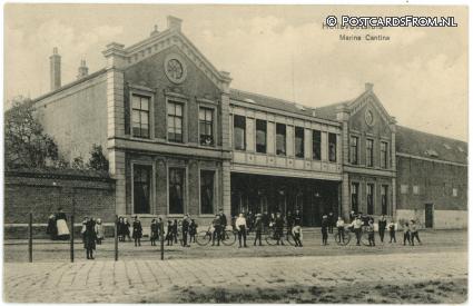 ansichtkaart: Hellevoetsluis, Marine Cantine