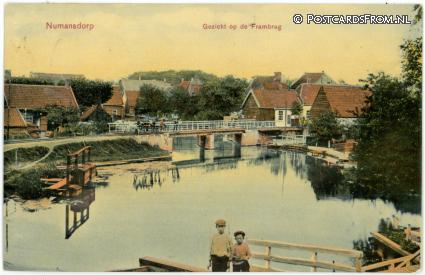 ansichtkaart: Numansdorp, Gezicht op de Frambrug