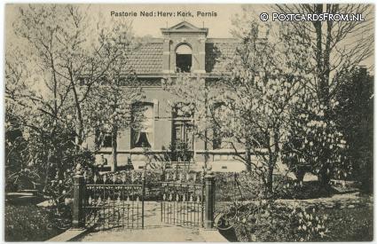 Pernis, Pastorie Ned:Herv:Kerk ansichtkaart: Pernis, Pastorie Ned:Herv:Kerk