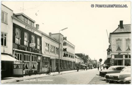Waalwijk, Stationsstraat. Hotel 'Henny de Ruiter' ansichtkaart: Waalwijk, Stationsstraat. Hotel 'Henny de Ruiter'