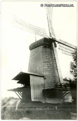 ansichtkaart: Numansdorp, 'Mijn Genoegen' 1834 overgebracht uit Dordrecht