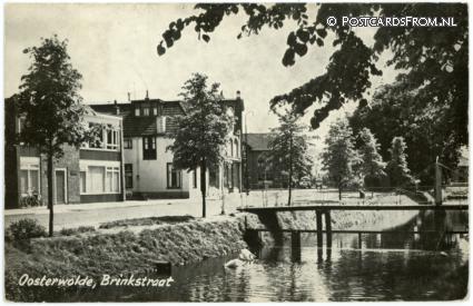 Oosterwolde FR, Brinkstraat ansichtkaart: Oosterwolde FR, Brinkstraat