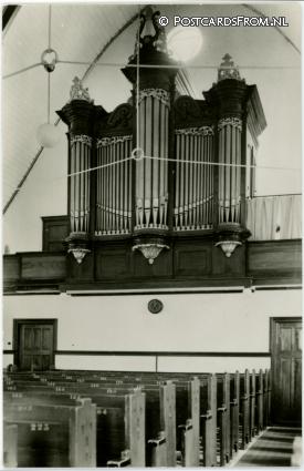 ansichtkaart: Anna Paulowna, Geldersebuurt. Geref. Kerk