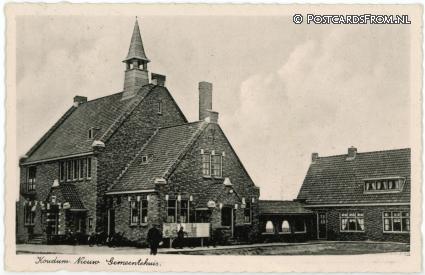 ansichtkaart: Koudum, Nieuw Gemeentehuis