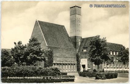ansichtkaart: Amstelveen, Kweekschool a.d. Amsterdamscheweg