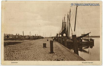 ansichtkaart: Lemmer, Vlucht-haven