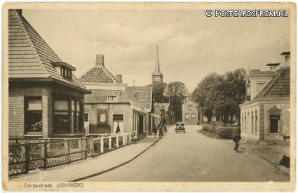 Usquert, Dorpsstraat ansichtkaart: Usquert, Dorpsstraat